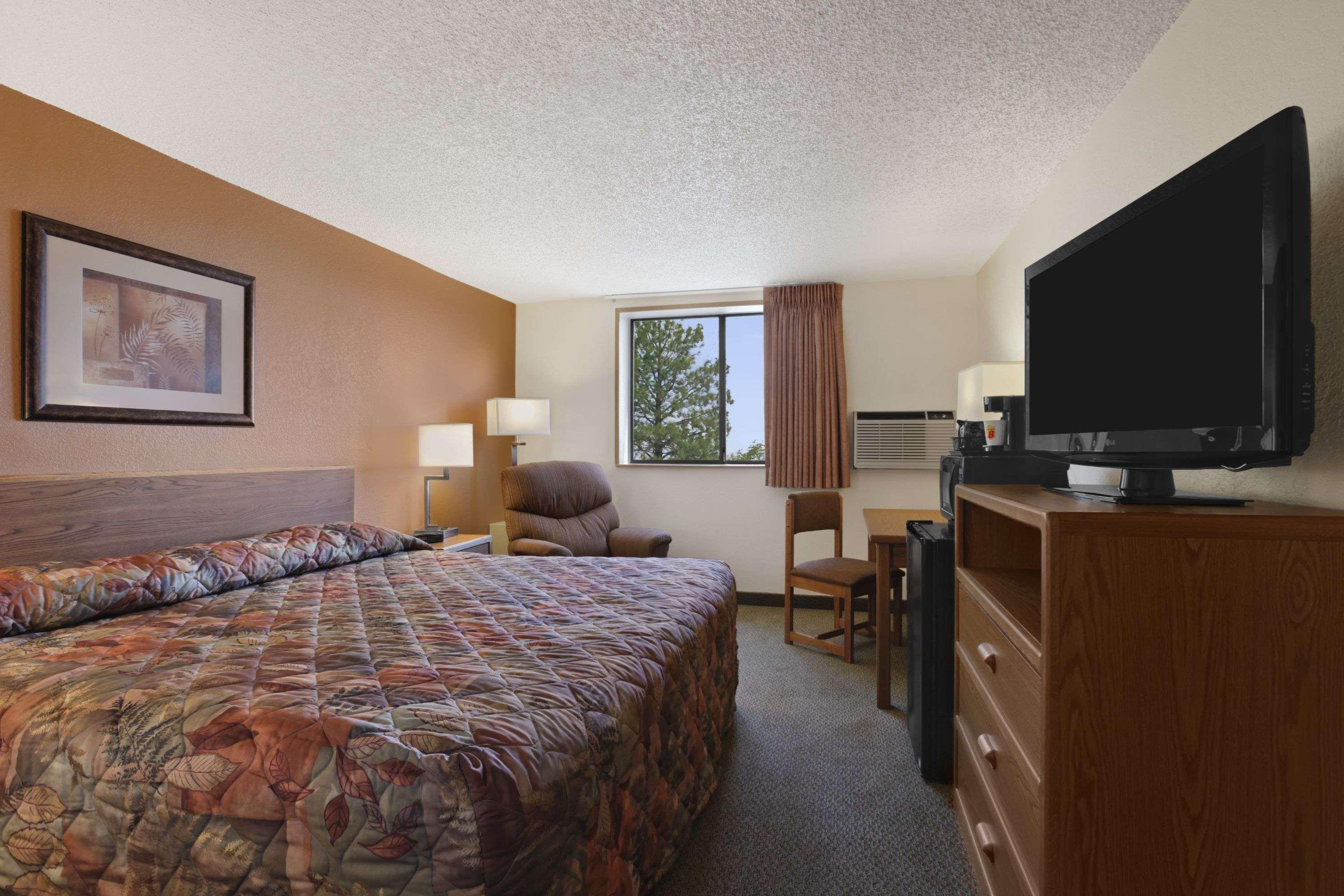 Hotel Super 8 By Wyndham Cheyenne Wy Exterior foto